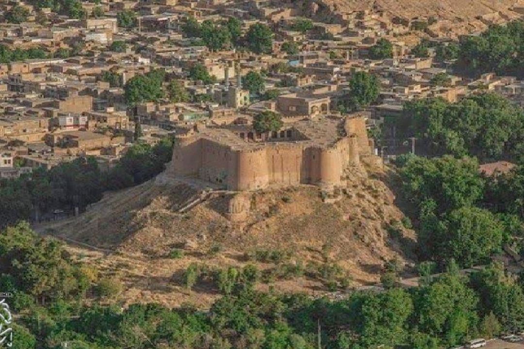 ثبت جهانی «دره 63 هزار ساله خرم‌آباد» با جایگزینی قلعه فلك‌الافلاك