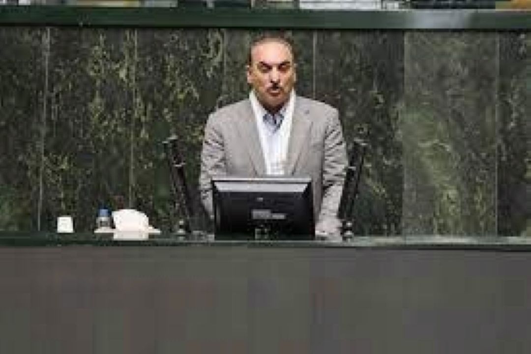 بحران صنعت برق علاوه بر چراغ خانه ها، چراغ تولید، اشتغال و اعتماد عمومی را به خاموشی می كشاند
