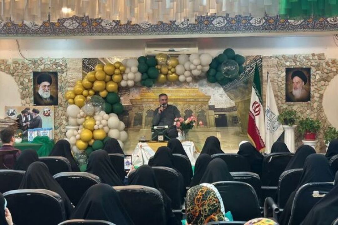 جشن فارغ‌التحفیظی حافظان یكساله قرآن در جامعة‌القرآن برگزار شد