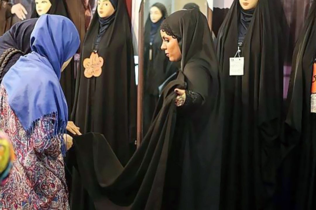 آغاز هفتمین نمایشگاه ملی حجاب در مصلای امام خمینی(ره) / حضور بیش از 100 تولیدكننده با تخفیف‌های ویژه  