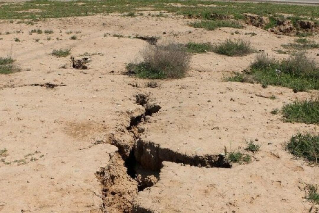 بحران فرونشست زمین در اصفهان با سرعتی نگران‌كننده پیش می‌رود