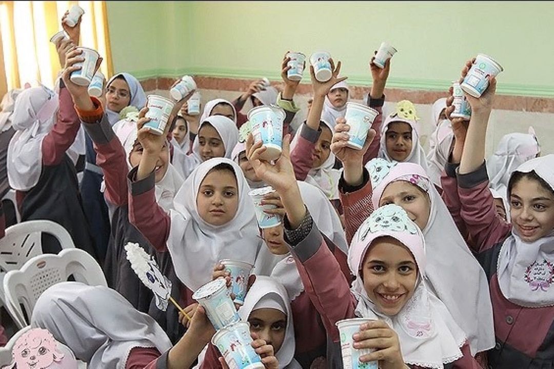 «خانواده مبارك» با موضوع لبنیات در تغذیه دانش‌آموزان؛ كلید سلامت و رشد فرزندان شما!