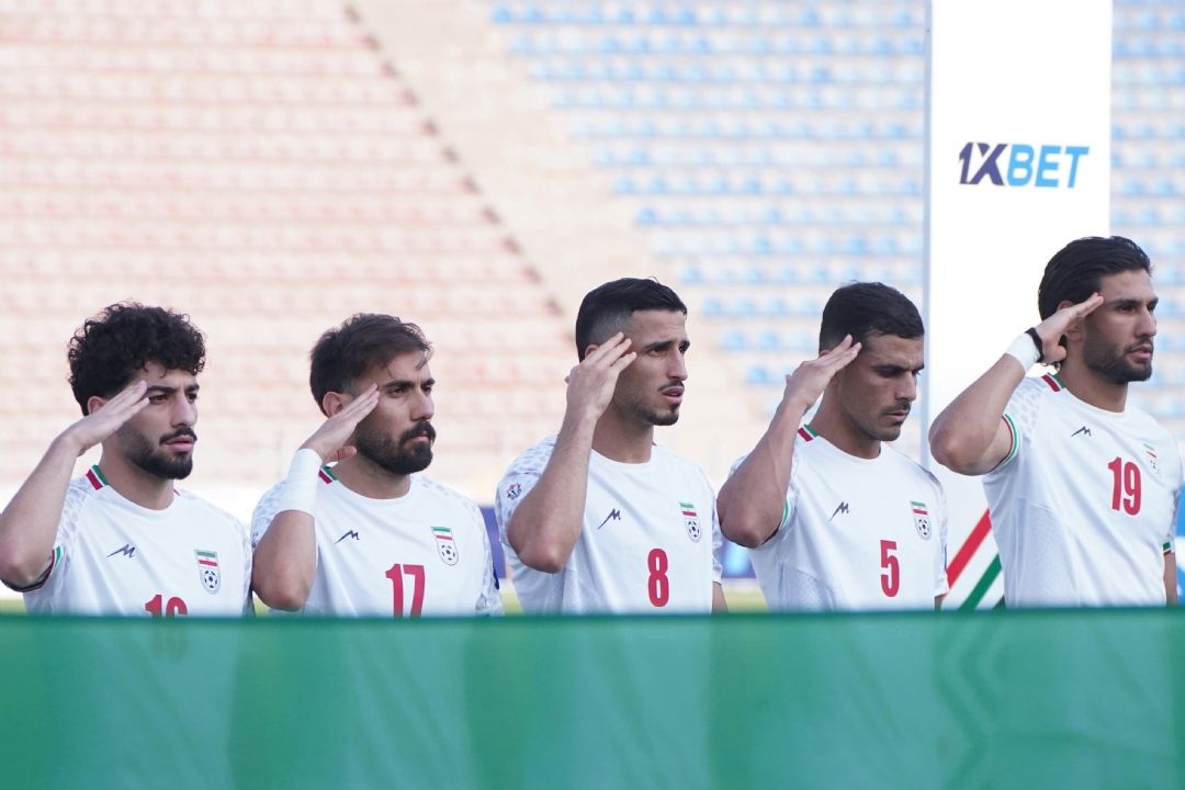 سلام نظامی ورزشكاران ایرانی  