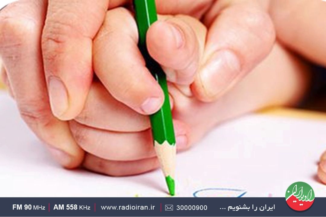 «دست به قلم» با طعم مدرسه و مهر
