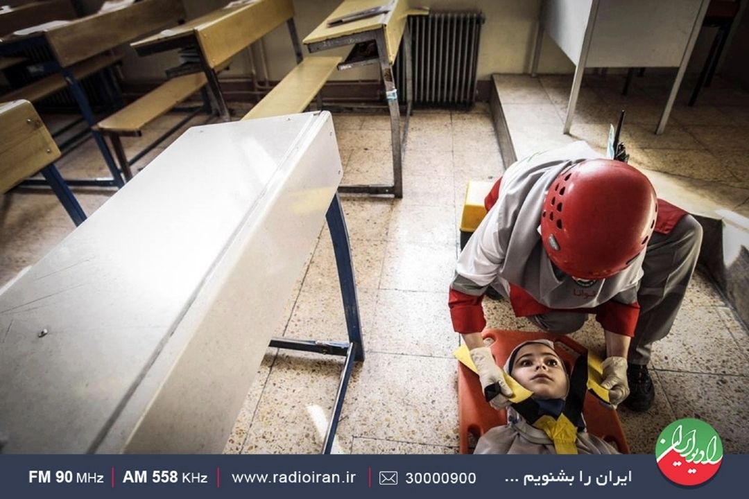  ایمنی مدارس را پیش از مهر آغاز می‌شود