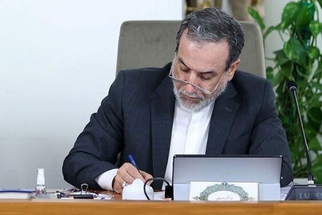 تلاش آمریكا و اروپا برای احیای تحریم‌ها بی‌اعتبار است