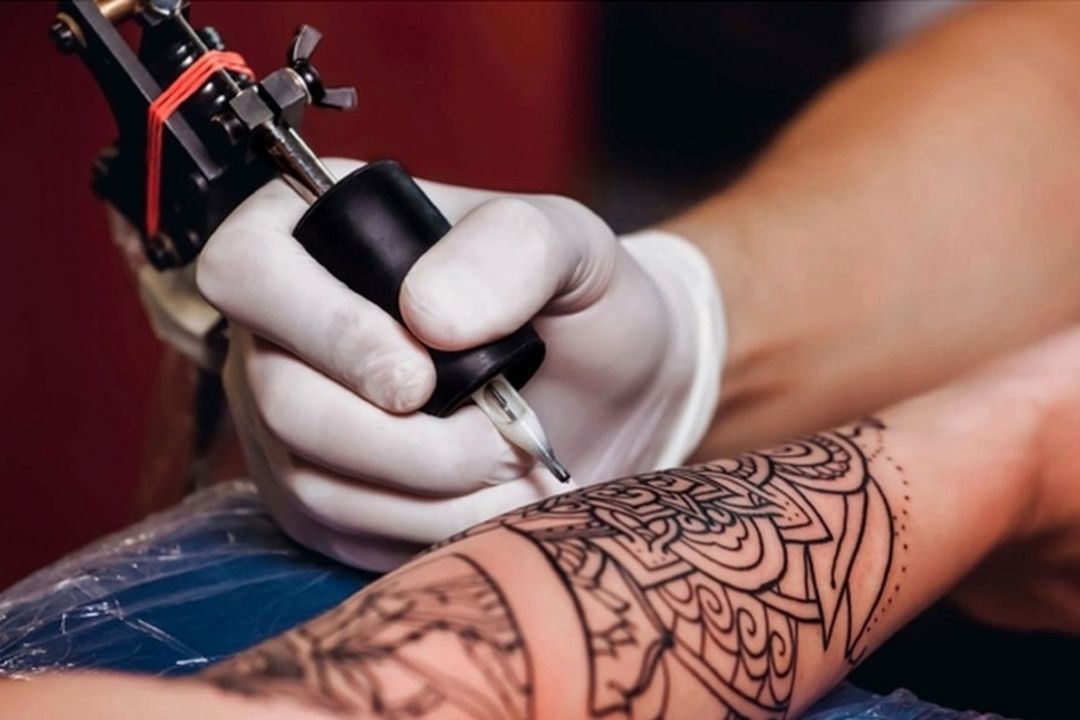  ایدز و هپاتیت در كمین مراكز خالكوبی هستند