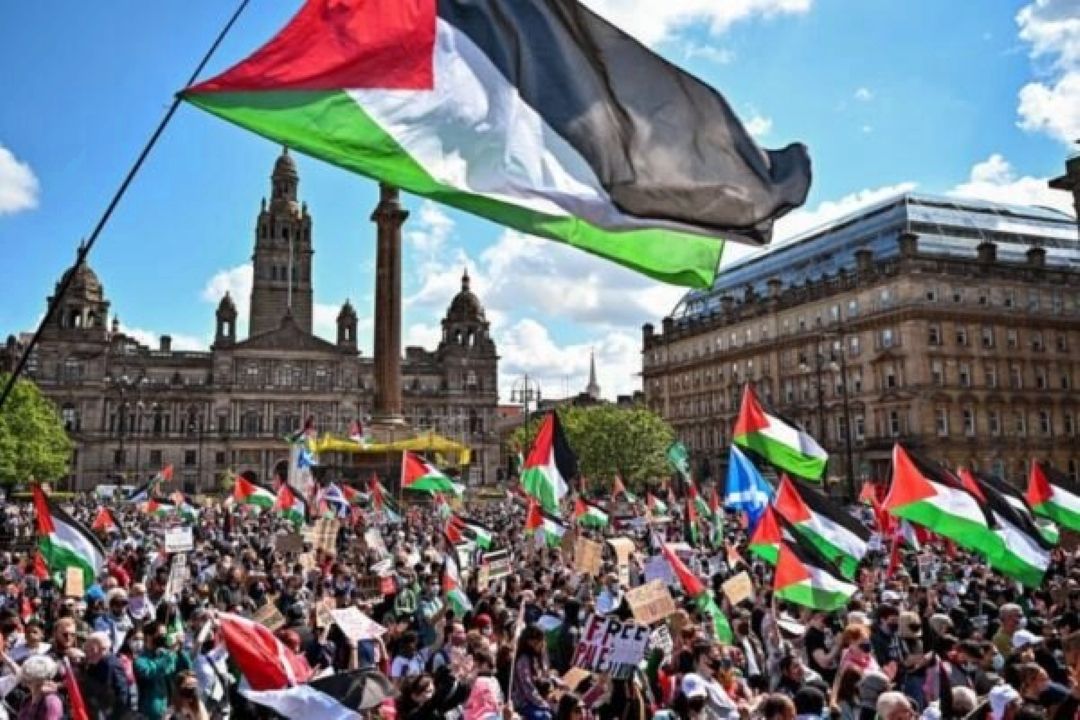 تظاهرات جهانی در حمایت از فلسطین؛ نشانه افول قدرت‌های استكباری و پیروزی مقاومت  