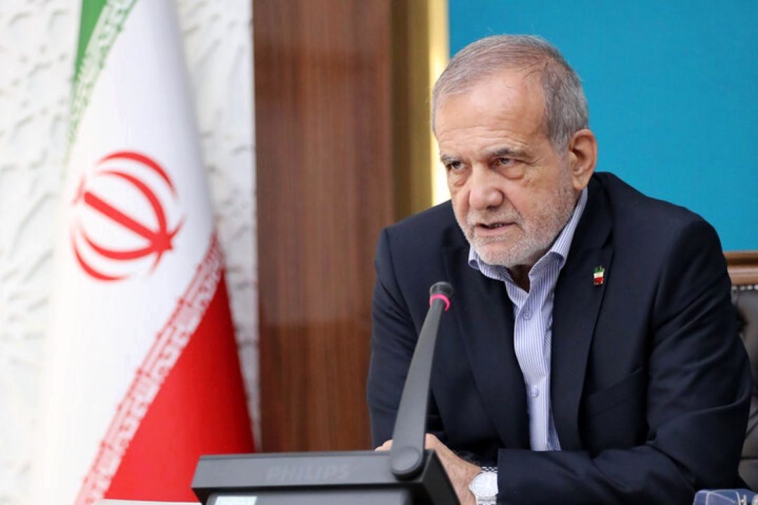 دستور رئیس‌جمهور برای توسعه گسترده نیروگاه‌های خورشیدی در سراسر ایران