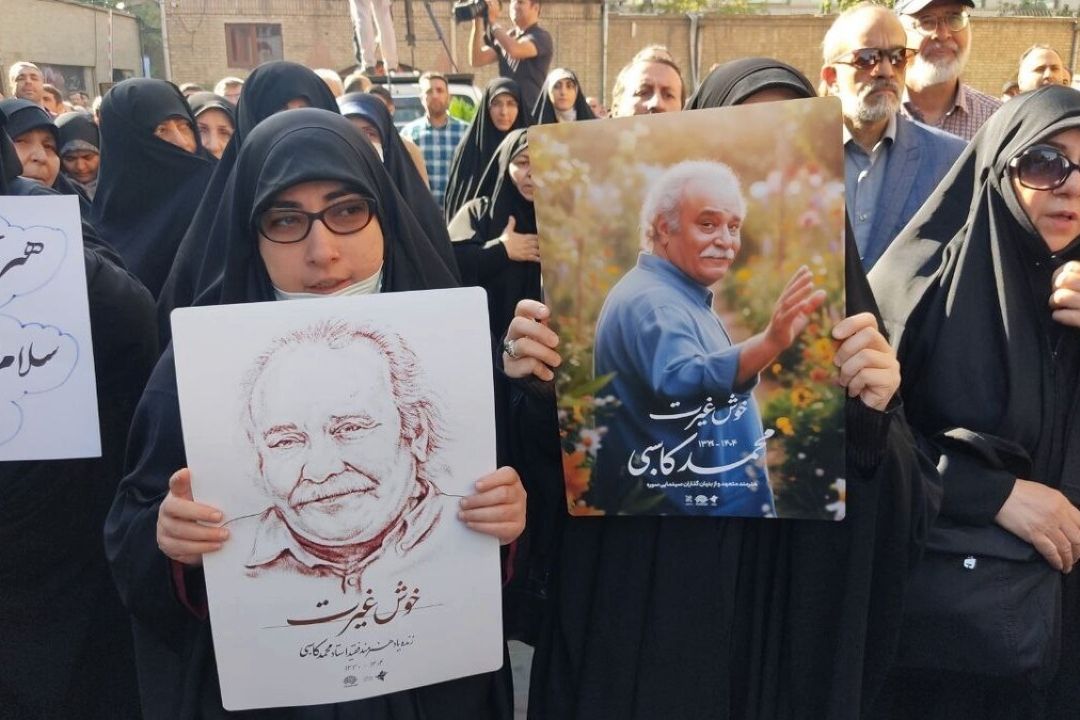 آغاز مراسم بدرقه پیكر «محمد كاسبی»