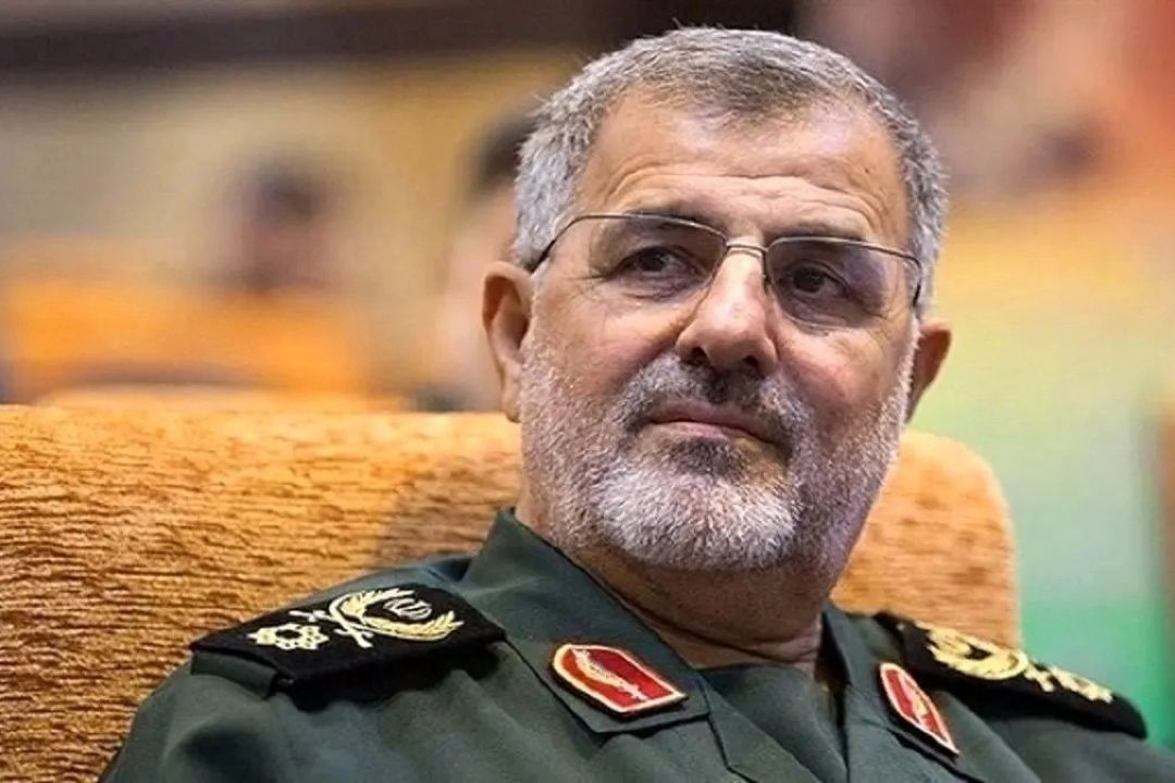 سرلشكر پاكپور: دشمن تعدی كند برایش جهنم برپا می‌كنیم