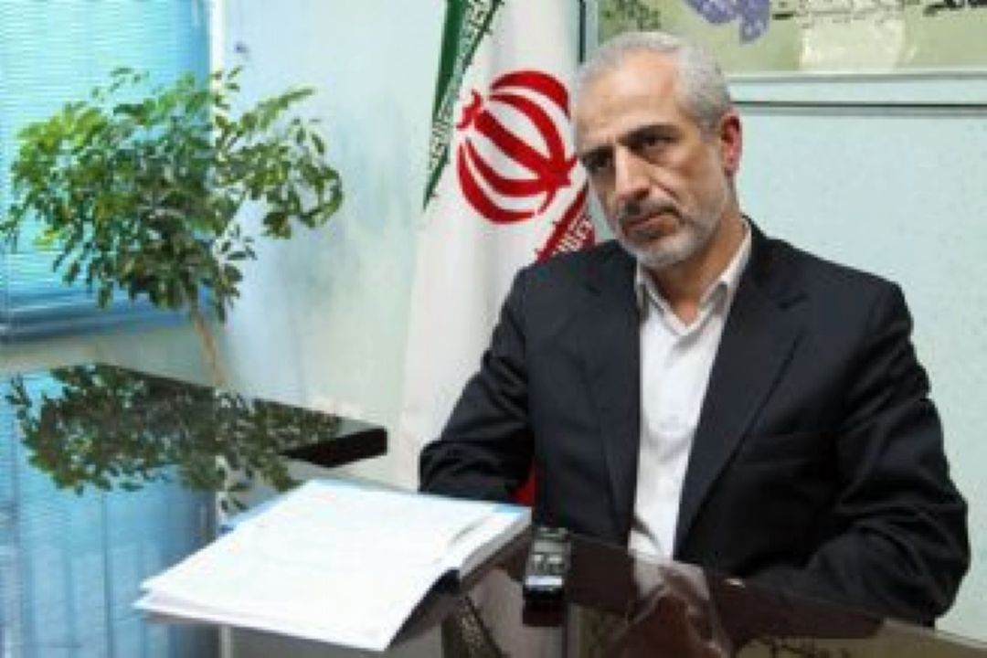 بخش عمده برنامه‌های توسعه‌ایی رژیم پهلوی با بافت فرهنگی ایران همخوانی نداشت