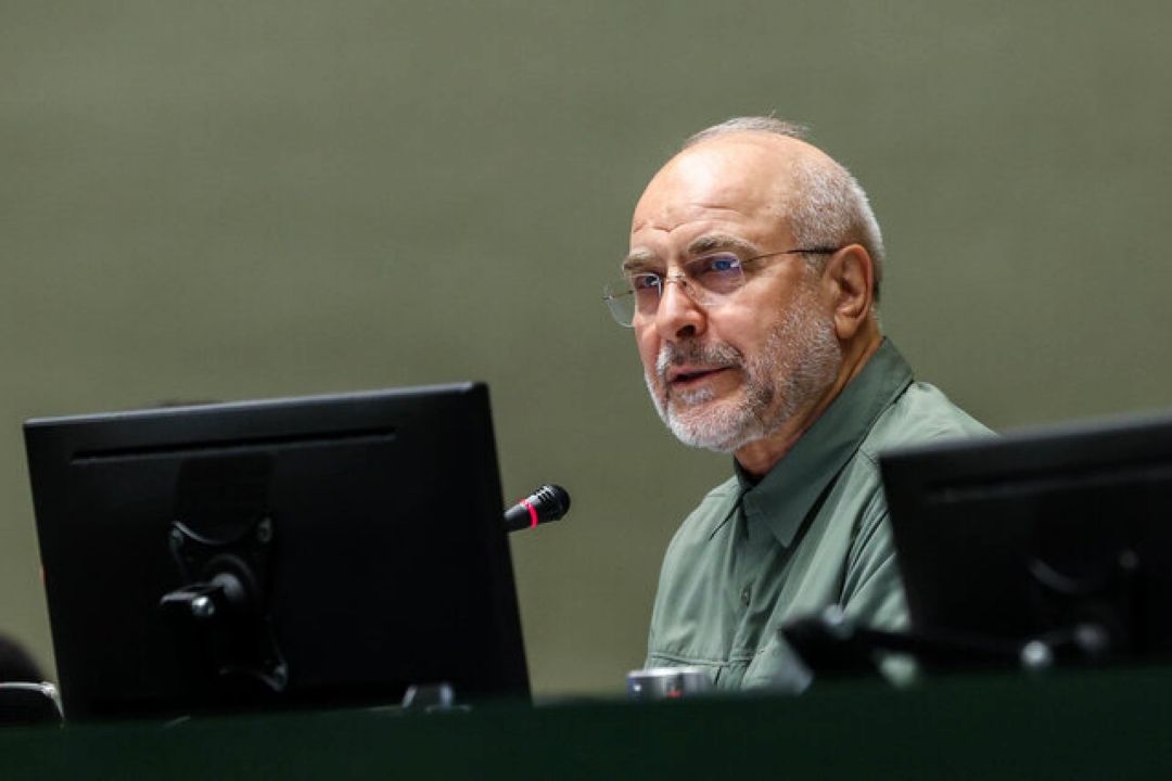  انتقاد قالیباف از روحانی و ظریف/ عزت و سربلندی ایران در اتحاد همه است