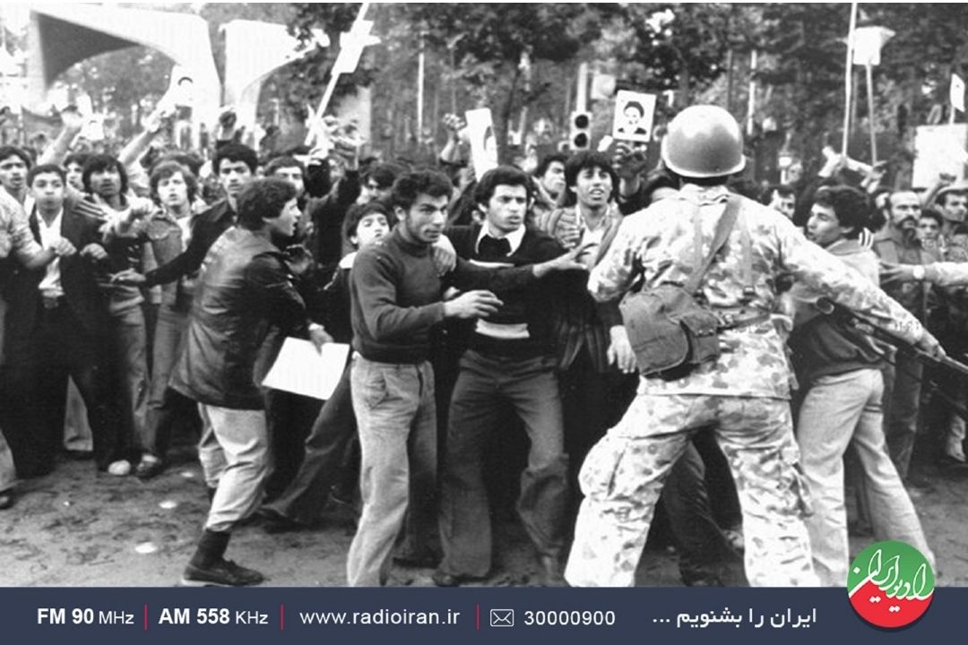 تسخیر اذهان‌عمومی جنگ روایت‌هاست