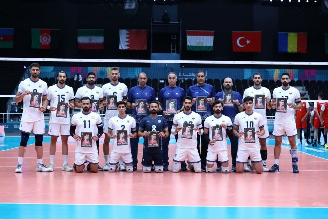 تیم ملی والیبال ایران با هدایت پیمان اكبری در یك قدمی طلای همبستگی اسلامی