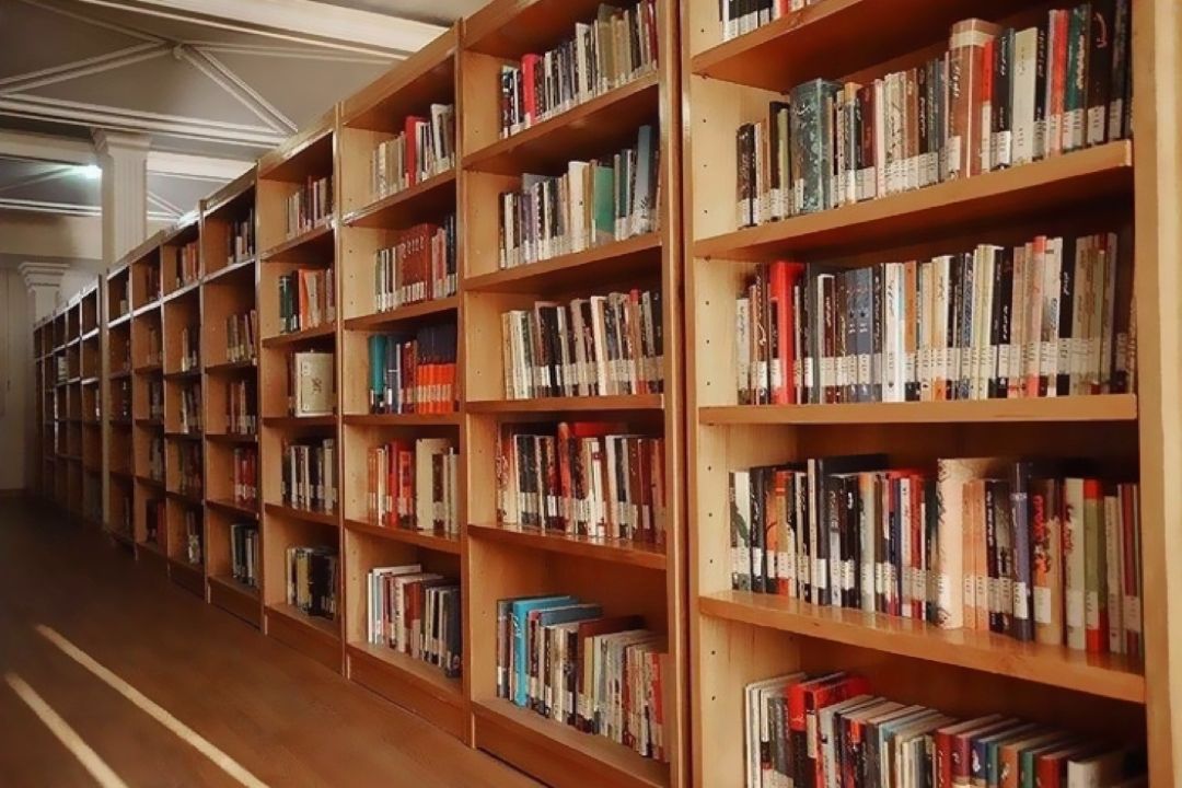 تمركز «كتاب‌گفت» بر معرفی آثار اجتماعی و خلاقانه نویسندگان ایرانی در رادیو گفت‌وگو