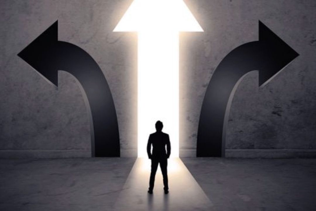 چگونه سوگیری‌های ذهنی تصمیم‌های ما را منحرف می‌كنند؟  