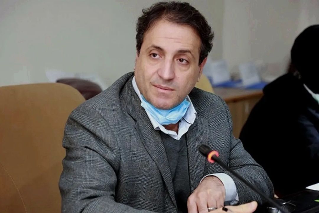 هشدار درباره مداخله‌گران غیرمجاز در حوزه سلامت؛ ضرورت راستی‌آزمایی پزشكان از طریق سامانه نظام پزشكی