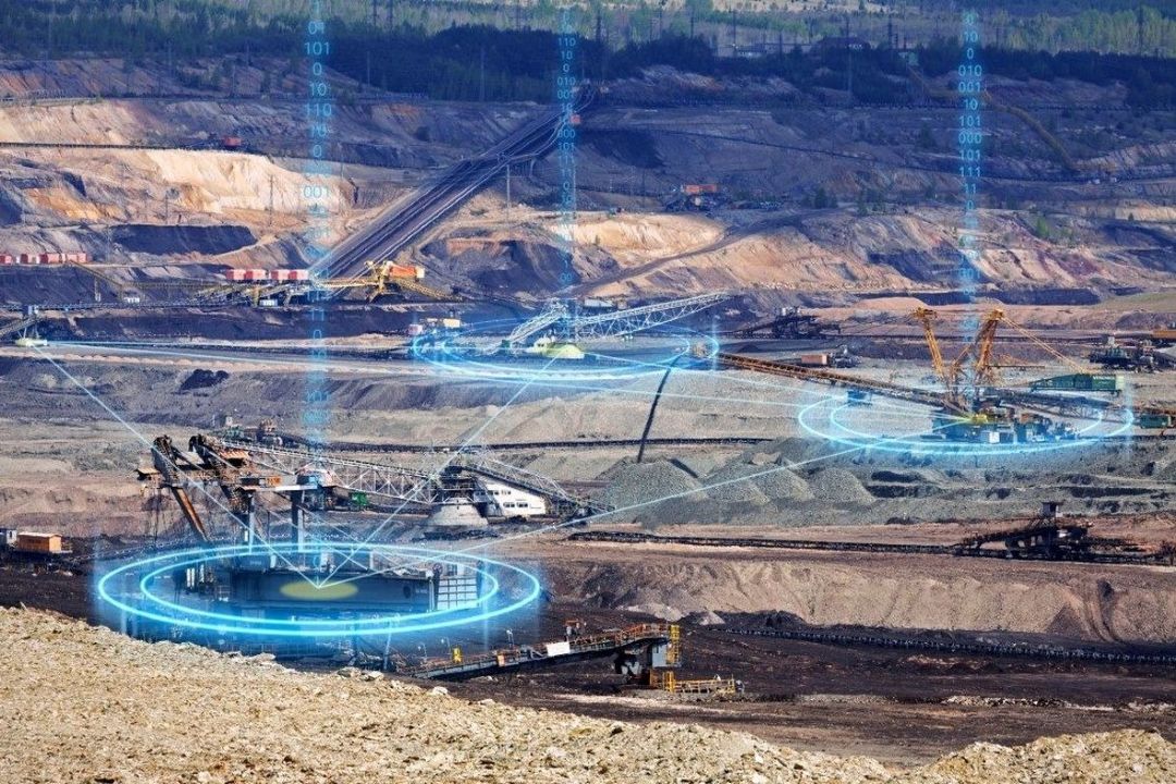 بهشت معادن در حصار خودتحریمی و تجهیزات فرسوده / لابی‌گری صنایع معدنی را زمین‌گیر كرد