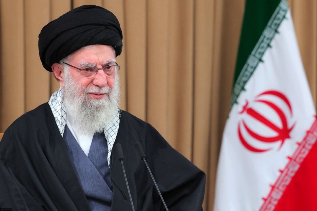 رهبر انقلاب: آمریكا با همه تجهیزات مدرنش در جنگ 12 روزه شكست خورد