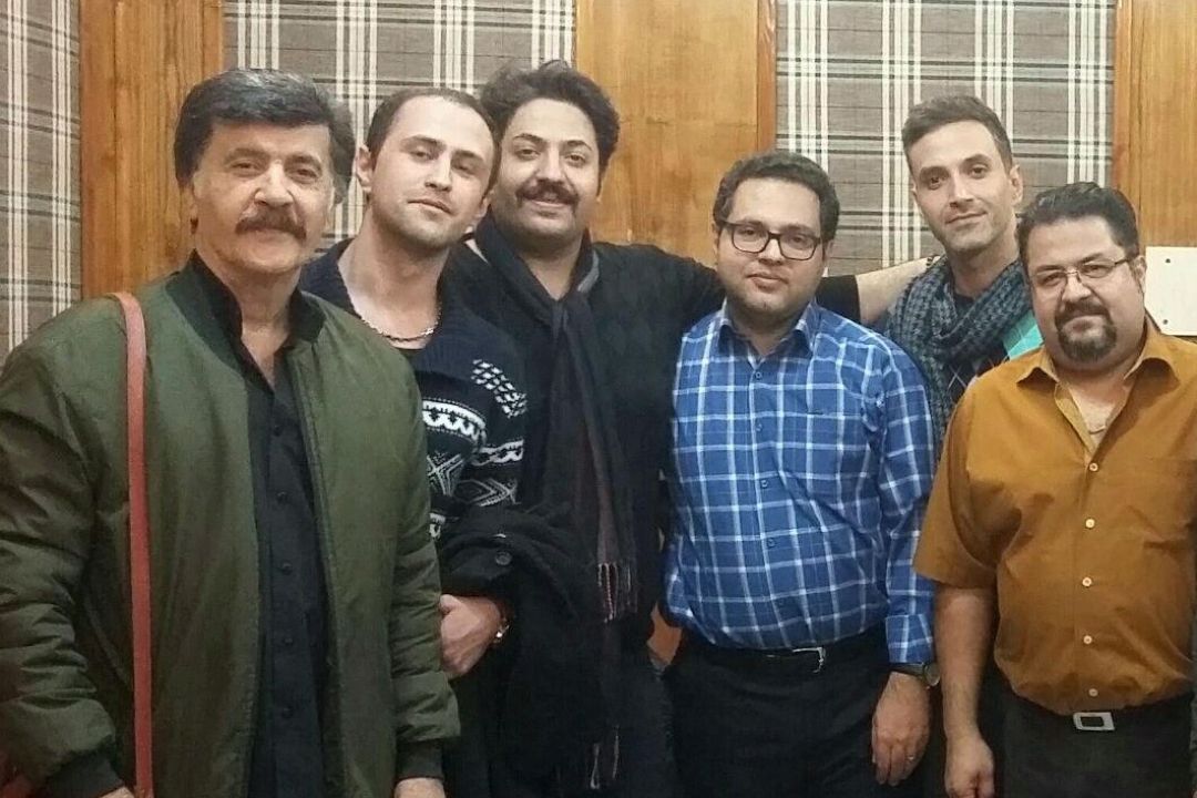 «عندلیب» و مرور موسیقی های دوران پیروزی