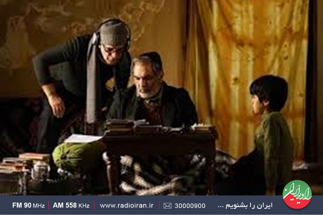 عصر هنررادیوایران به نقد تخصصی فیلم تابستان همان سال و ذائقه سینمایی جامعه پرداخت.