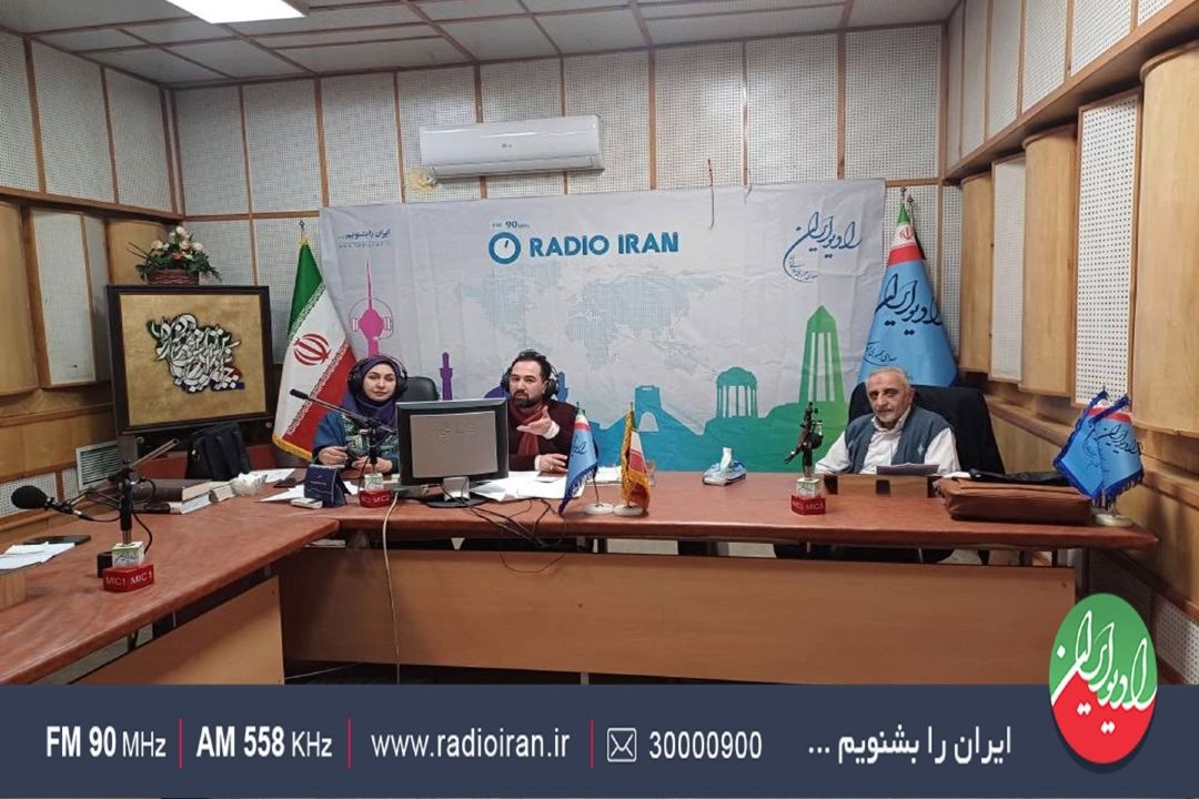 برنامه‌ریزی‌های خارجی علیه انقلاب اسلامی در ویژه‌برنامه «شكوه بصیرت» رادیو ایران افشا شد.