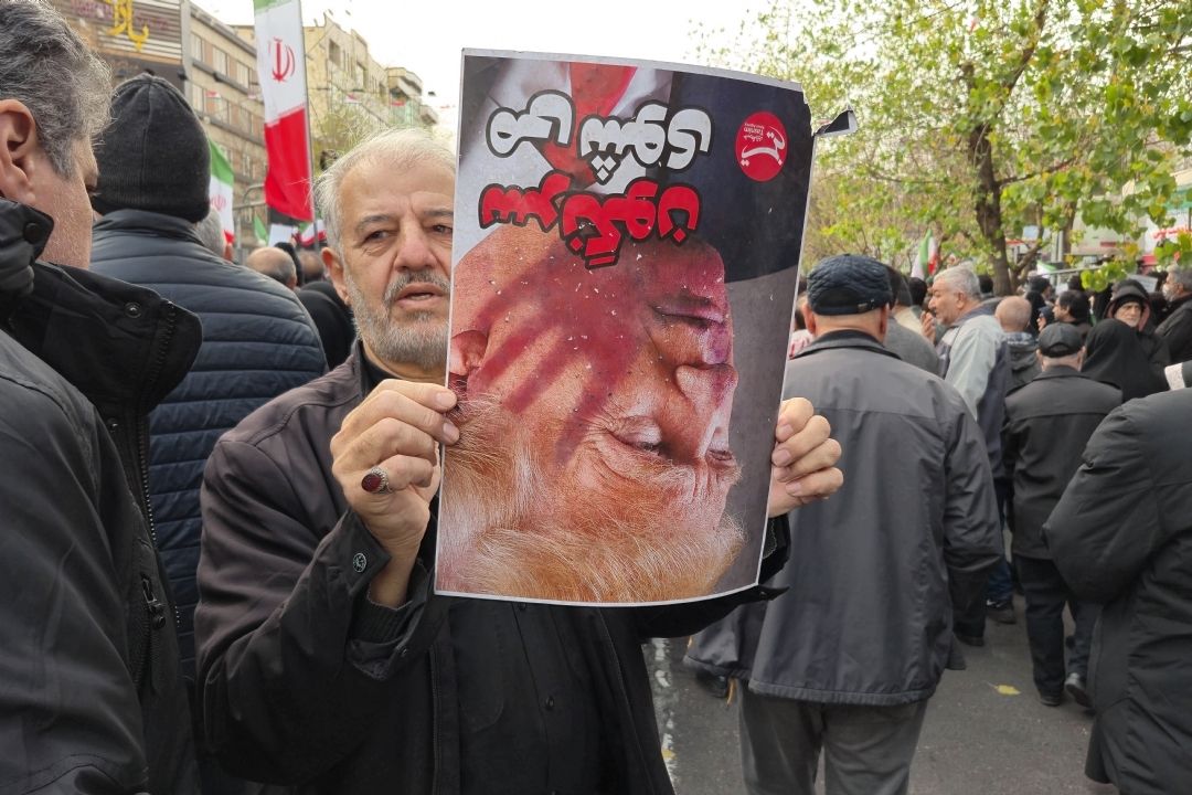 به جهان پیام صبر و ایستادگی مخابره شد