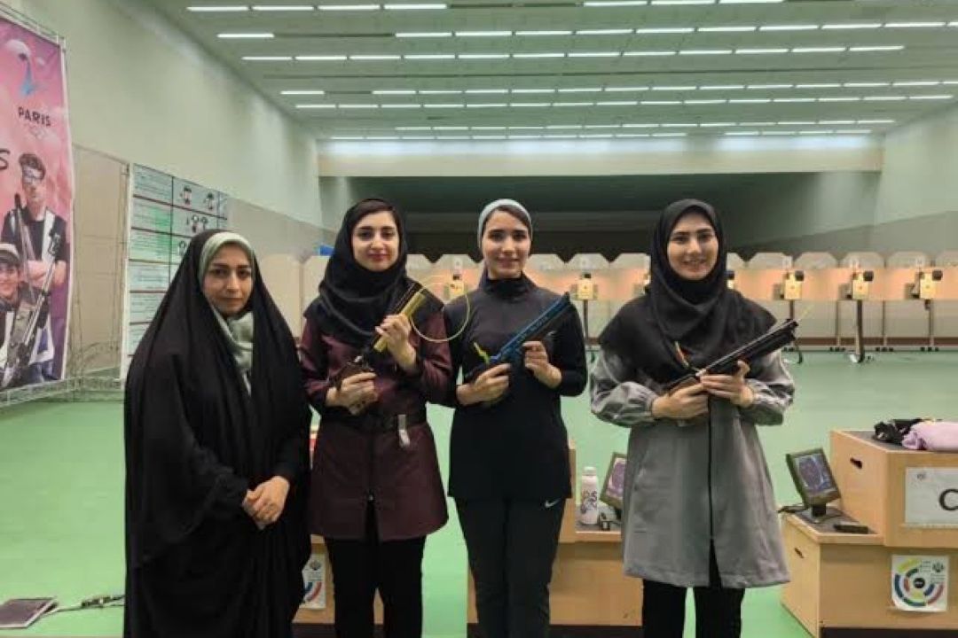 افتخار ِصدرنشینی تیم تپانچه استان هرمزگان در لیگ برتر 