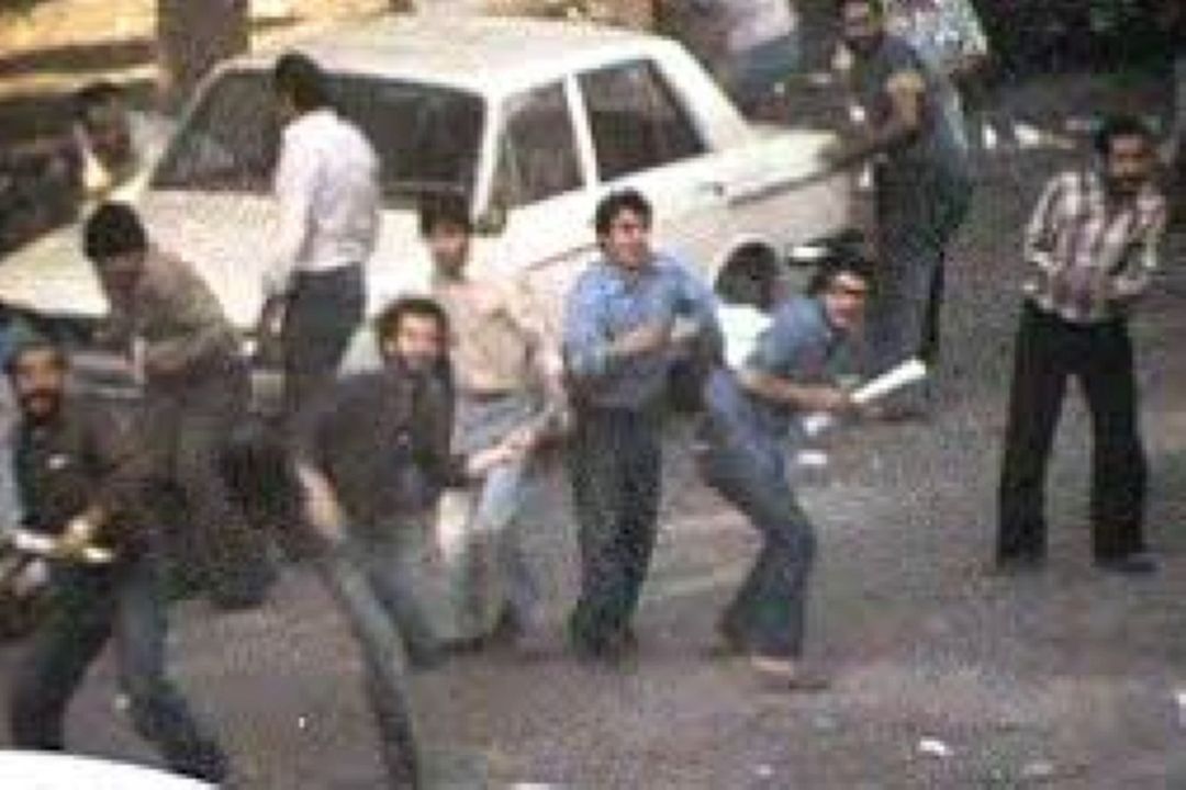  خودفروختگی و بیگانه‌پرستی؛ ریشه‌یابی تاریخی ضربات جبران‌ناپذیر به ایران