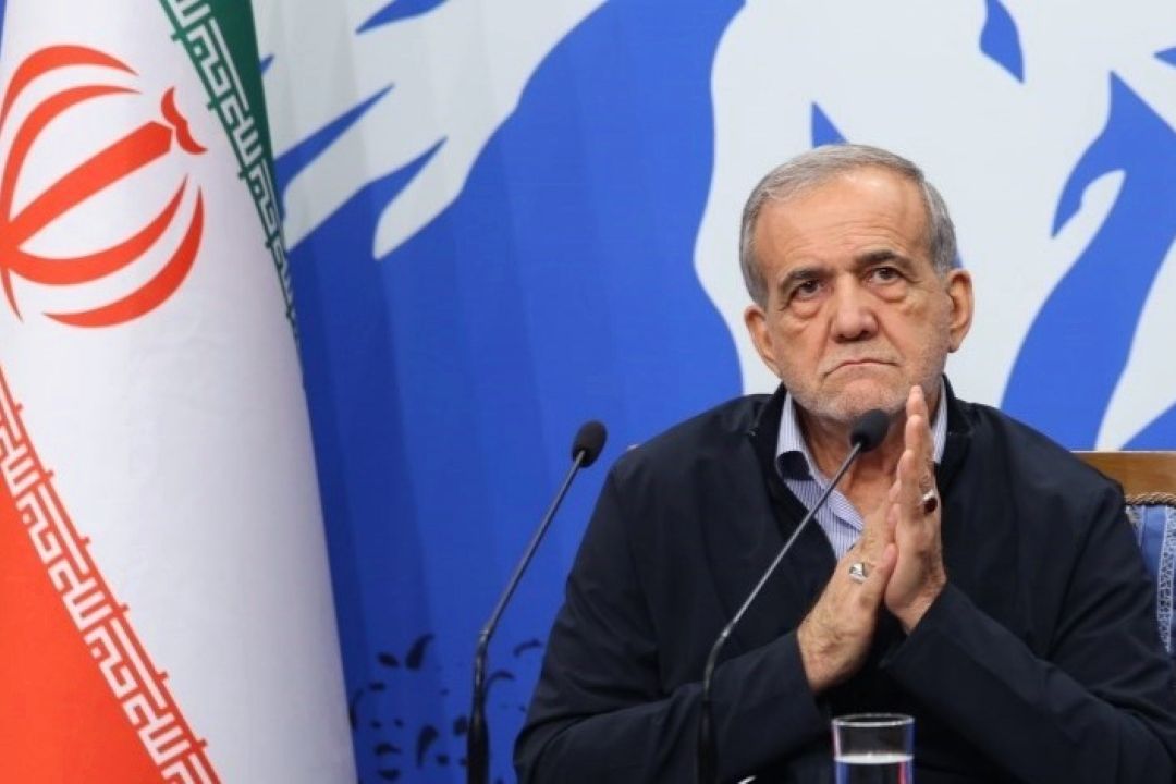 دعوت پزشكیان از ملت ایران برای حضور پرشور در راهپیمایی 22 بهمن