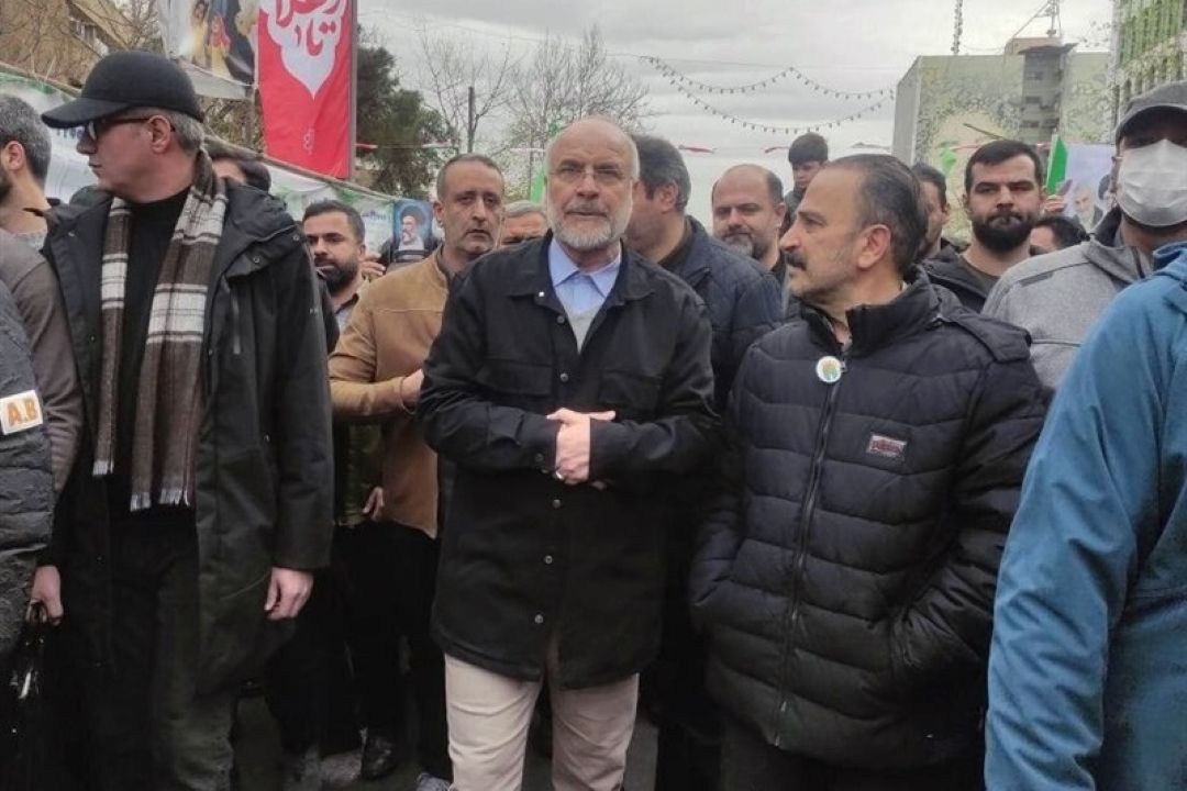 حضور قالیباف در راهپیمایی 22 بهمن