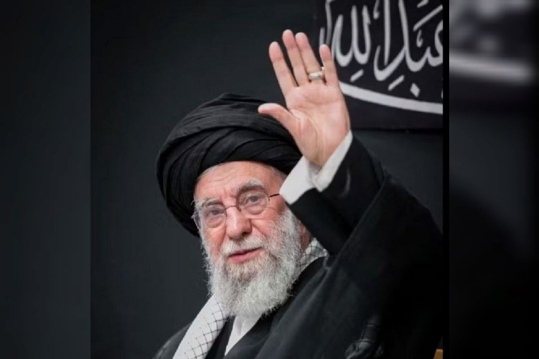 امام خامنه‌ای، رهبر و پیشوای مسلمانان جهان به شهادت رسید