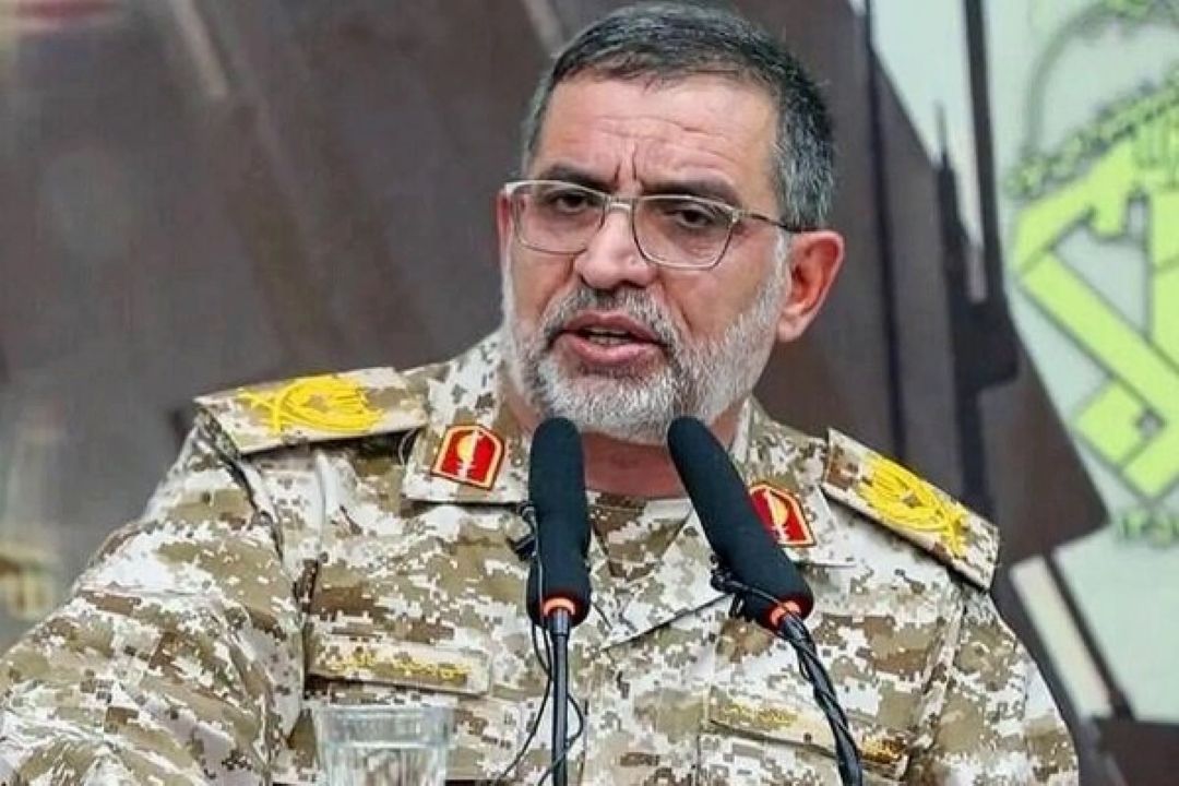 سردار نائینی: در دو روز ابتدایی جنگ، 650 سرباز آمریكایی كشته و زخمی شد