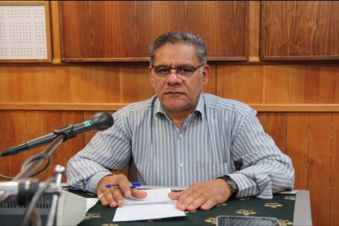 رادیو صدای حقیقت و ایستادگی مردم است