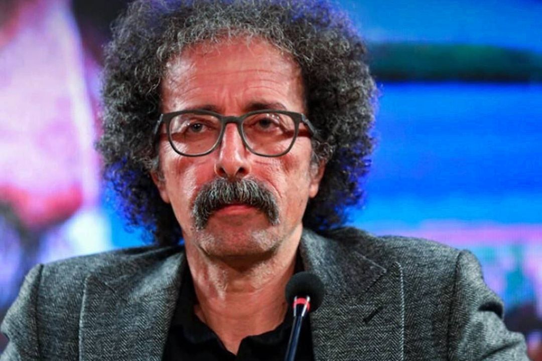 بابك خواجه پاشا از درس سرافرازی رهبر شهید و سرزمین فرشته ها گفت