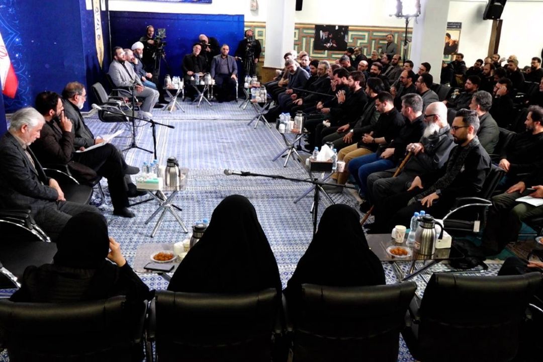 محفل شعر امین و جای خالی رهبر شهیدمان