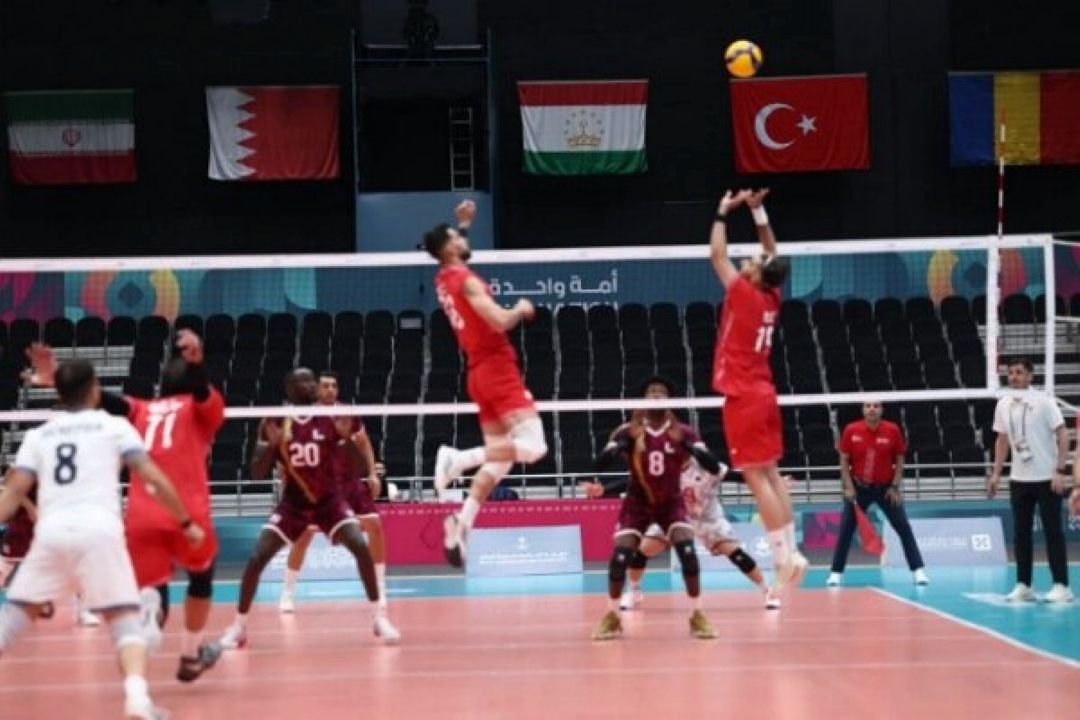 آخرین وضعیت برنامه تیم ملی والیبال در دوران جنگ/ پیاتزا ماندنی شد
