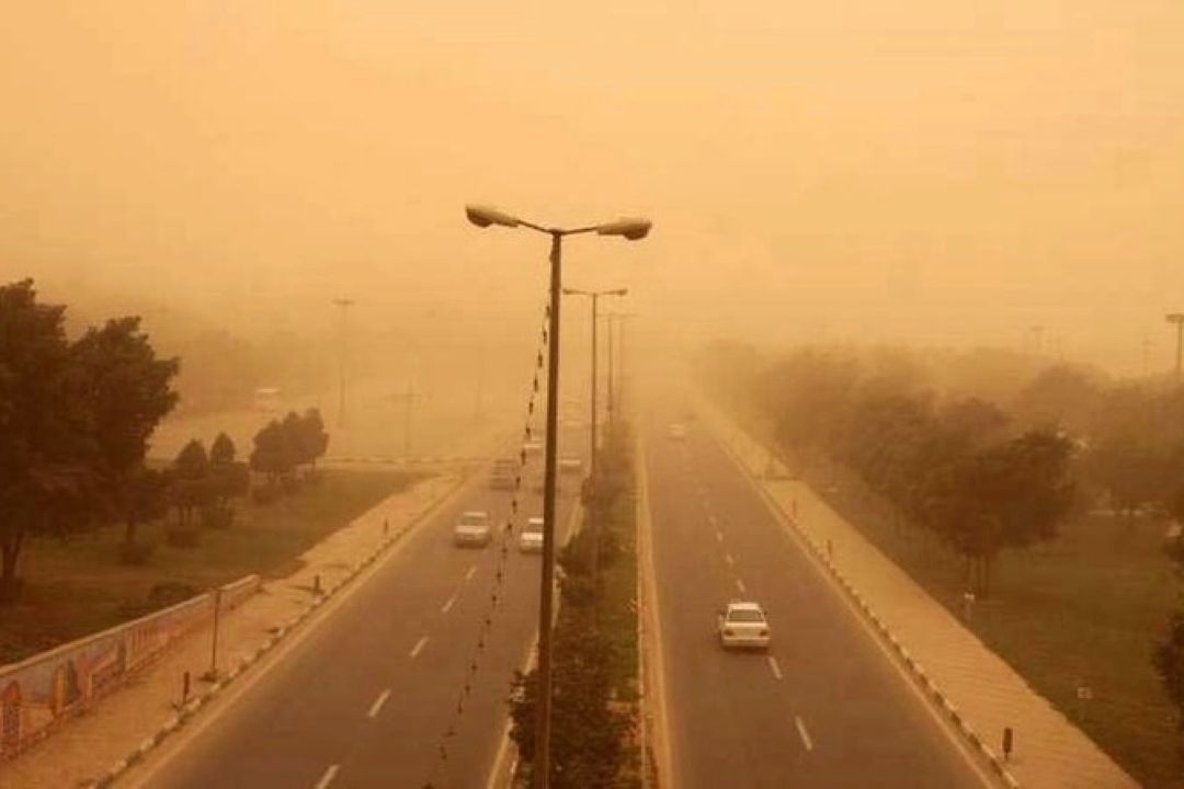 وزارت بهداشت و درمان: در آلودگی محیطی در خانه بمانید 