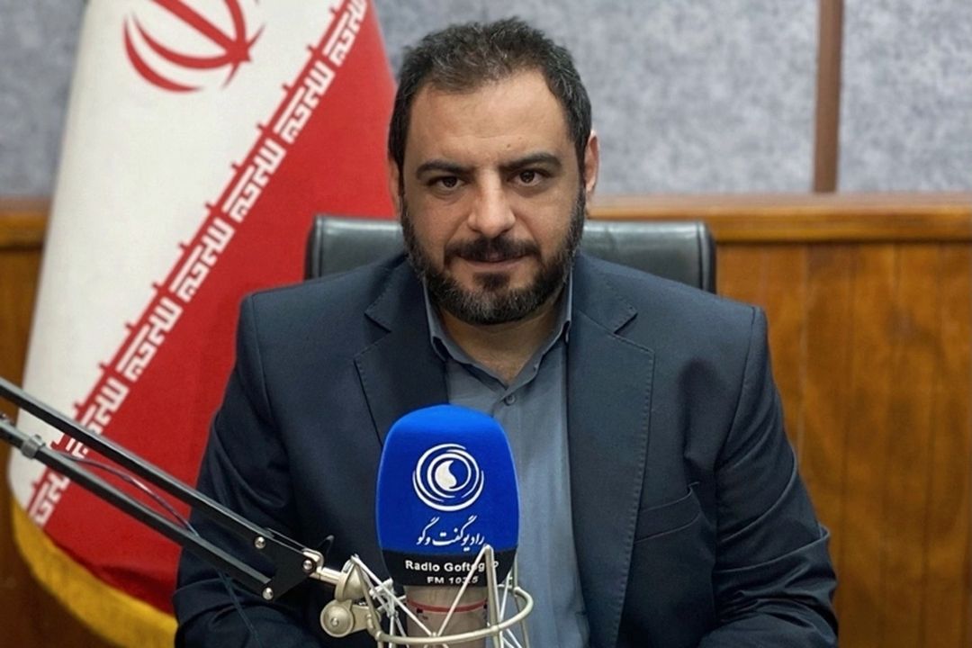 اعلام بیعت رادیو گفت‌وگو با رهبر سوم انقلاب؛ رسانه باید صدای حقیقت و امید مردم باشد