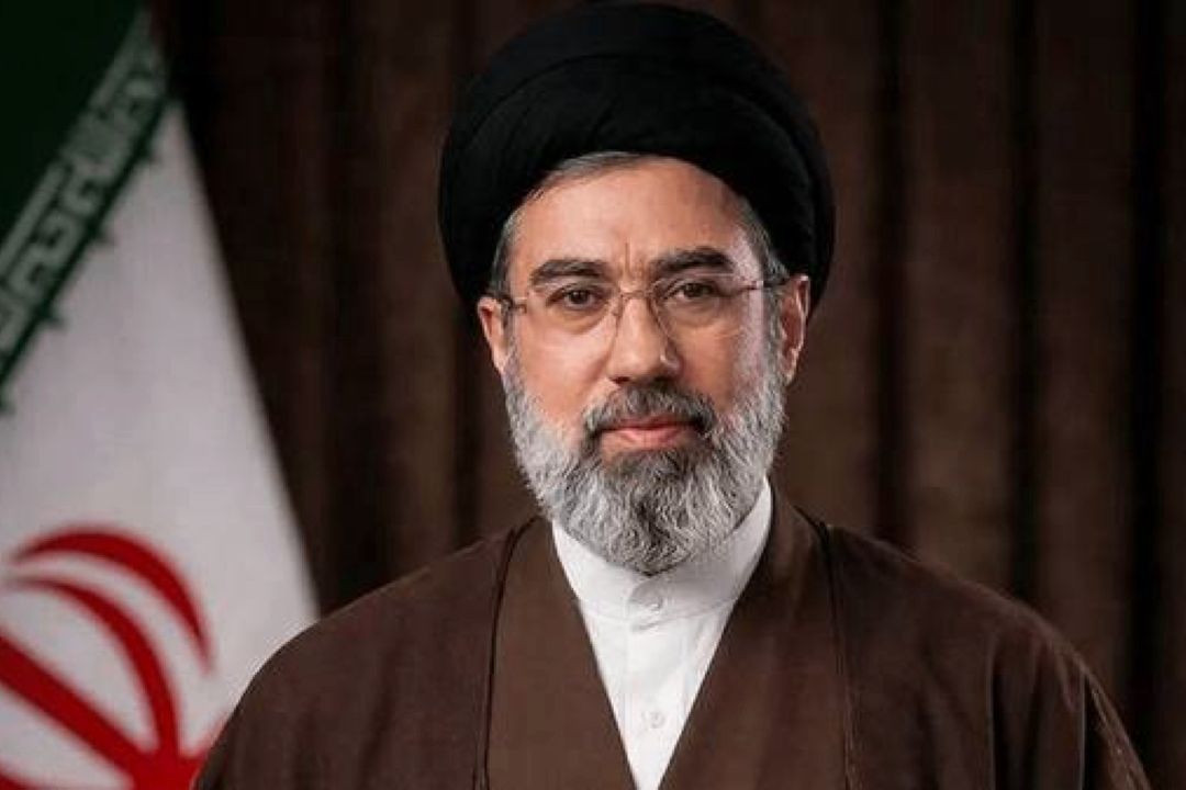 نخستین پیام رهبر معظم انقلاب اسلامی منتشر شد