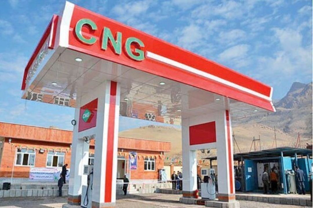  2300 جایگاه كشور فعال‌اند / عرضه رایگان CNG به كاهش صف بنزین كمك كرد
