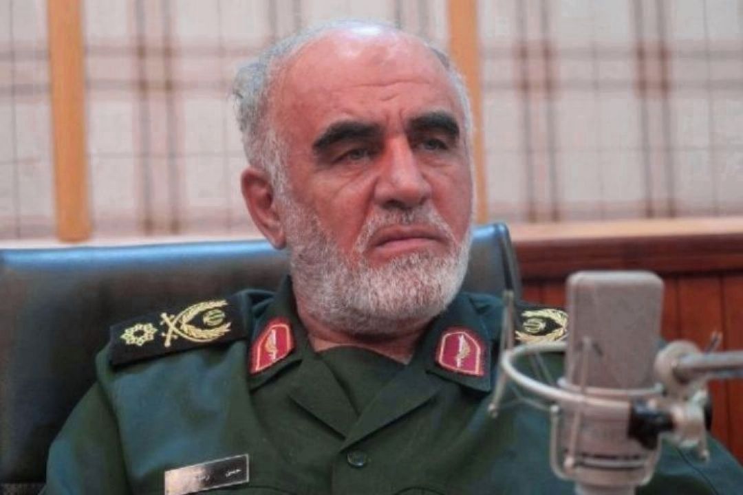 «وفاداران بی‌درنگ به فرمان ولی‌امر؛ روایت سردار رستگارپناه از دو فرمانده شهید موسوی و پاكپور»