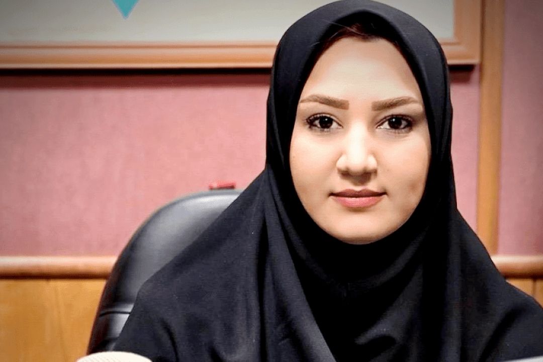 رادیو، روایتگر ایستادگی است
