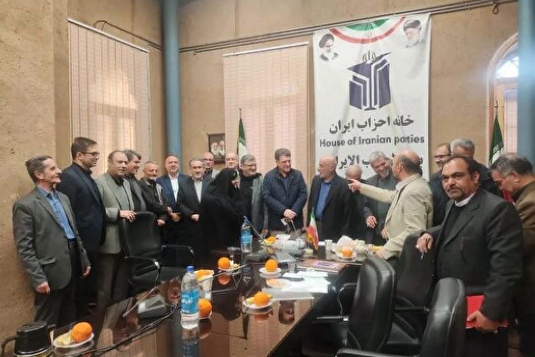 احزاب فعال تهران تا 26 فروردین فهرست‌ انتخاباتی را اعلام كنند