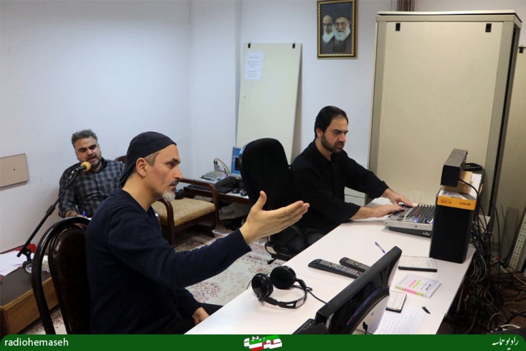ویژه برنامه "رادیو حماسه" در جنگ رمضان 