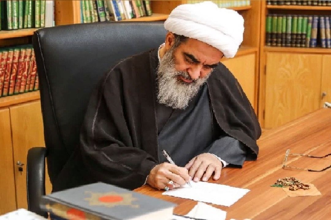 تشكر آیت‌الله فاضل‌لنكرانی از موضع‌گیری پاپ چهاردهم