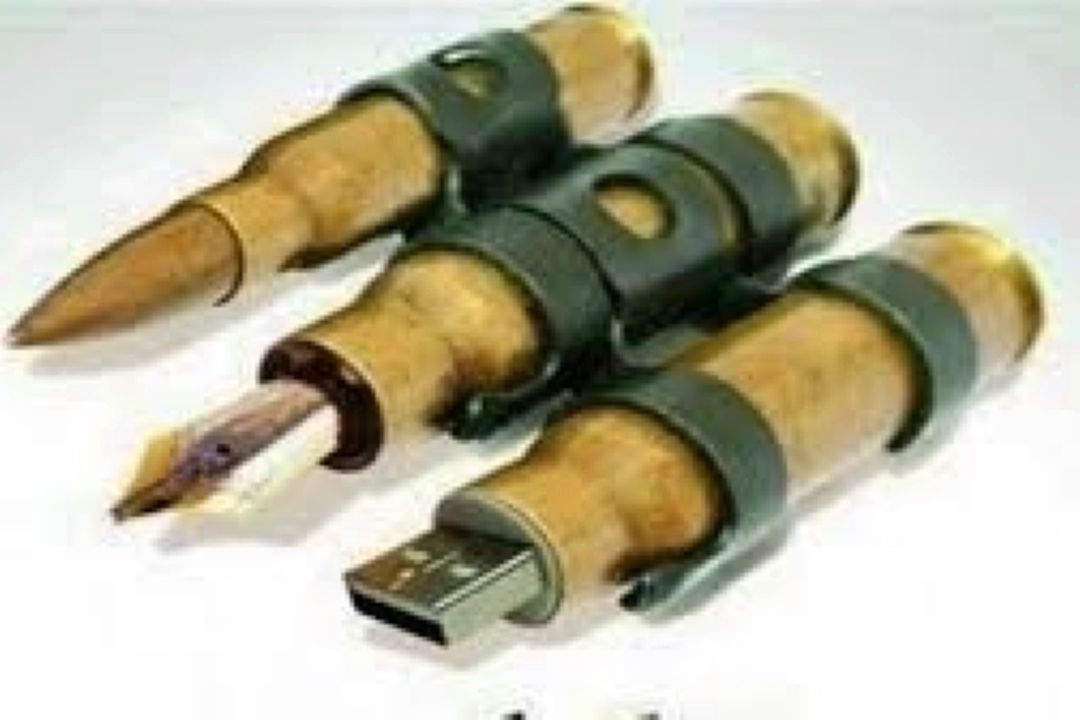 جهاد اقتصادی و فرهنگی مكمل جهاد نظامی است