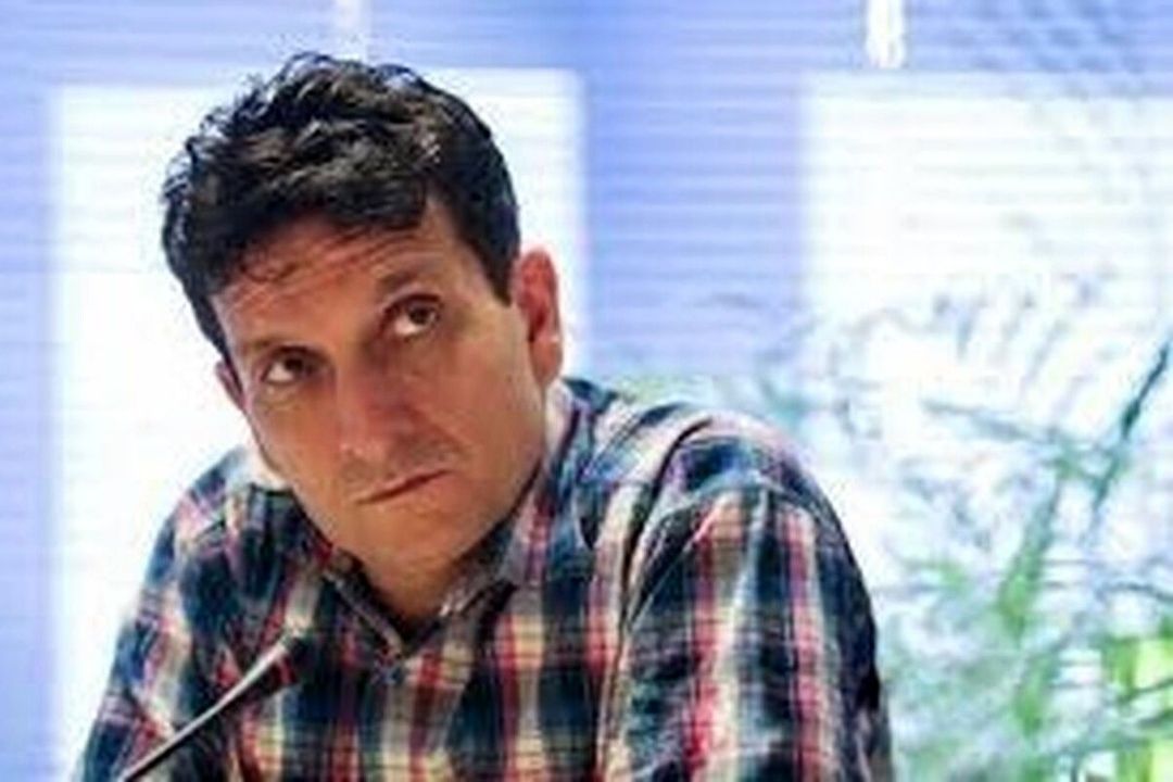 «حمید گلی در گفت‌وگو با رادیو: موج انفجار خانه‌ام را از هم پاشید؛ مردم ایران اما نگذاشتند تنها بمانیم»  در روزهایی كه كشور درگیر تبعات حملات اخیر آ