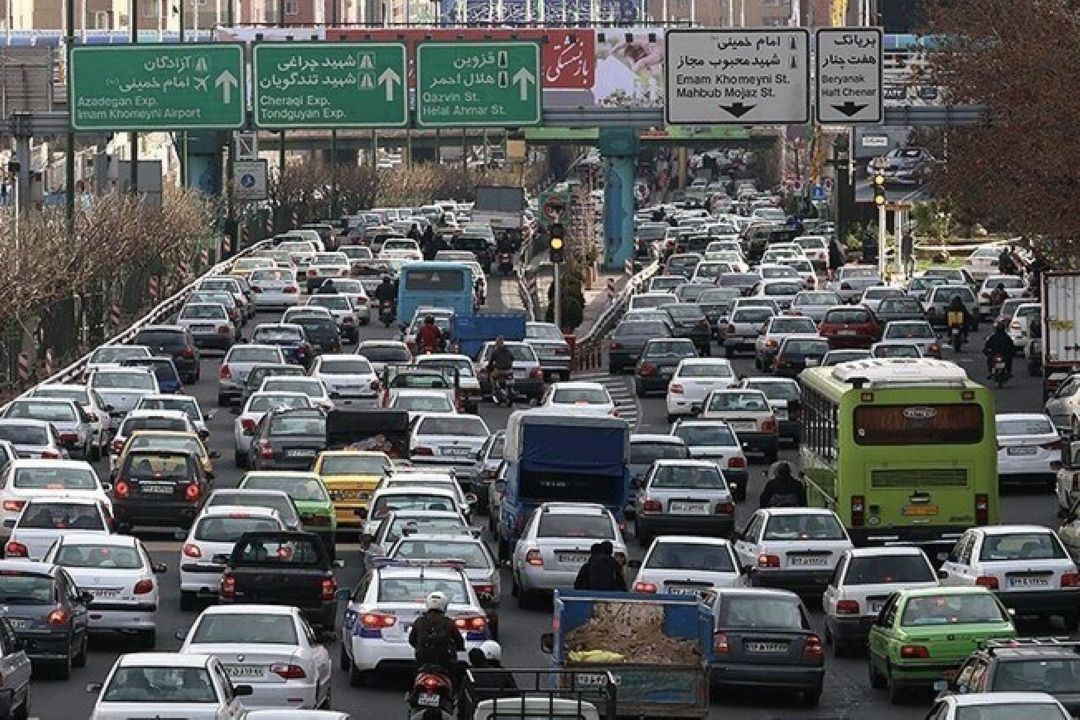 ترافیك سنگین در معابر اصلی تهران